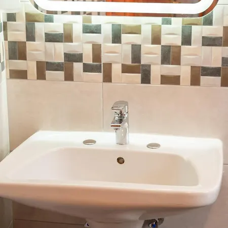 Vrettos Arts Agia Efimia