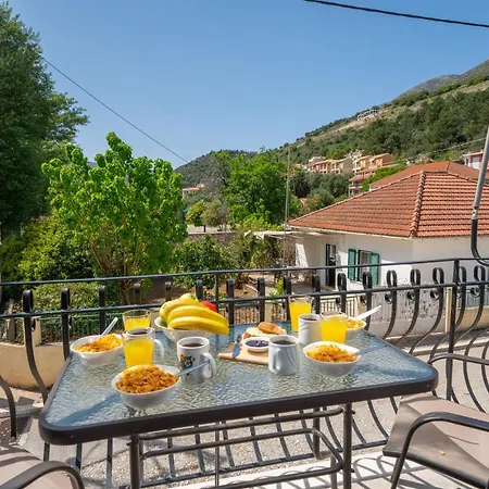 Apartament Vrettos Arts *